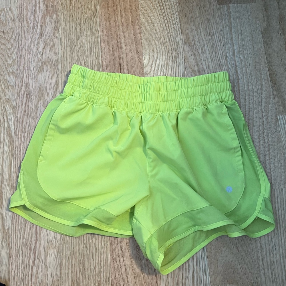 Athletic shorts